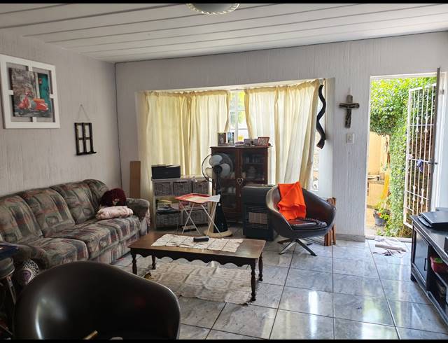 1 BEDROOM TOWNHOUSE FOR SALE IN NORKEM PARK